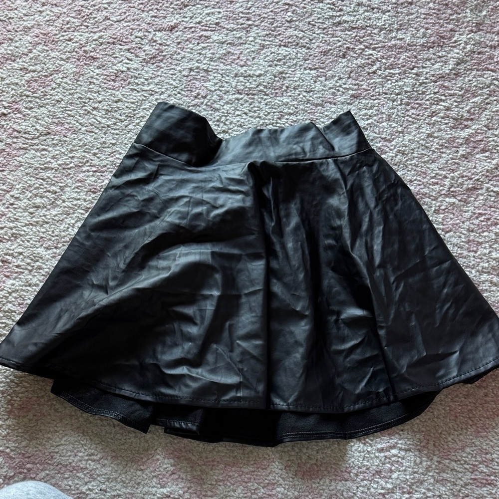 Amazon Black Skater Skirt